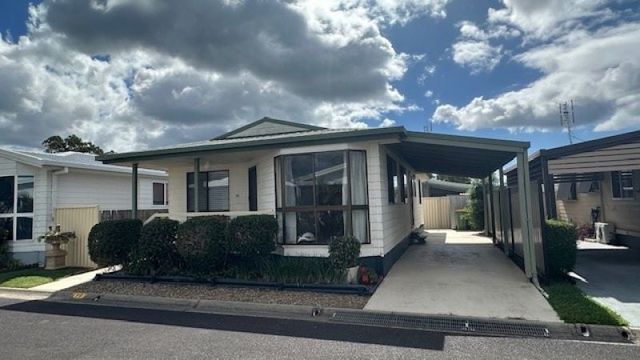 Offers Over $570K