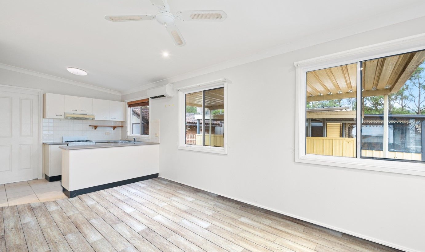 Modern and Roomy - Broadlands Great Value - Quiet Location