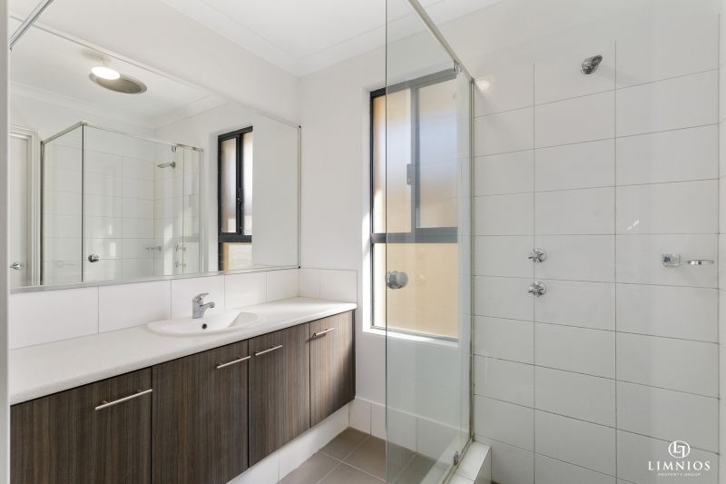 Amazingly Spacious Family Home!