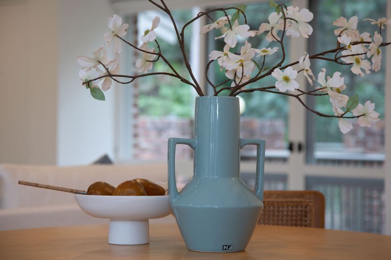 Fully Refurbished Large 3 Bedroom Unit with a Stunning Bushland Outlook