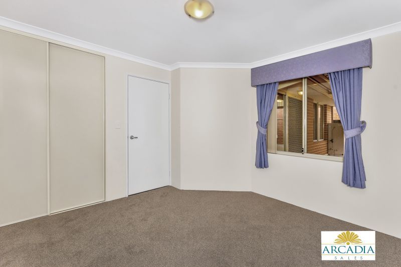 ARCADIA WATERS MADDINGTON - Located in the Middle of the Village