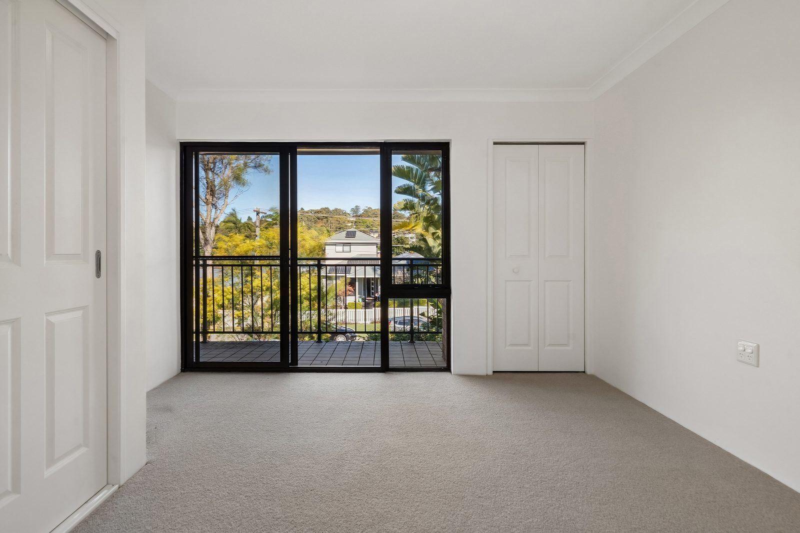 Mona Vale on Your Doorstep