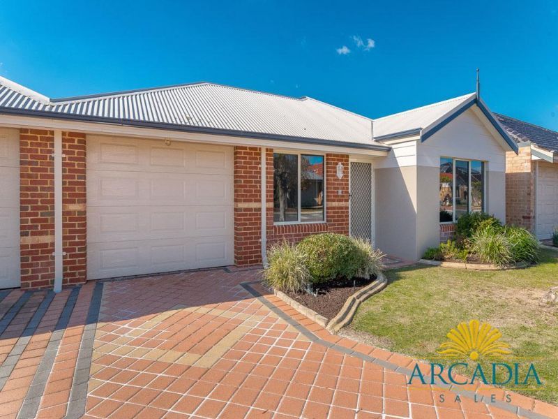 ARCADIA WATERS MANDURAH - Carrie Design, Close to the Clubhouse