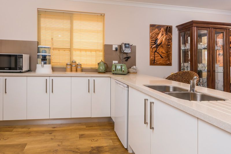 Beautiful Retirement Villa !