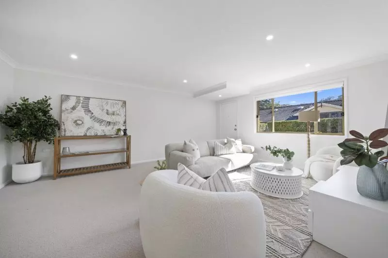 Stylish refurbished home in a tranquil settting