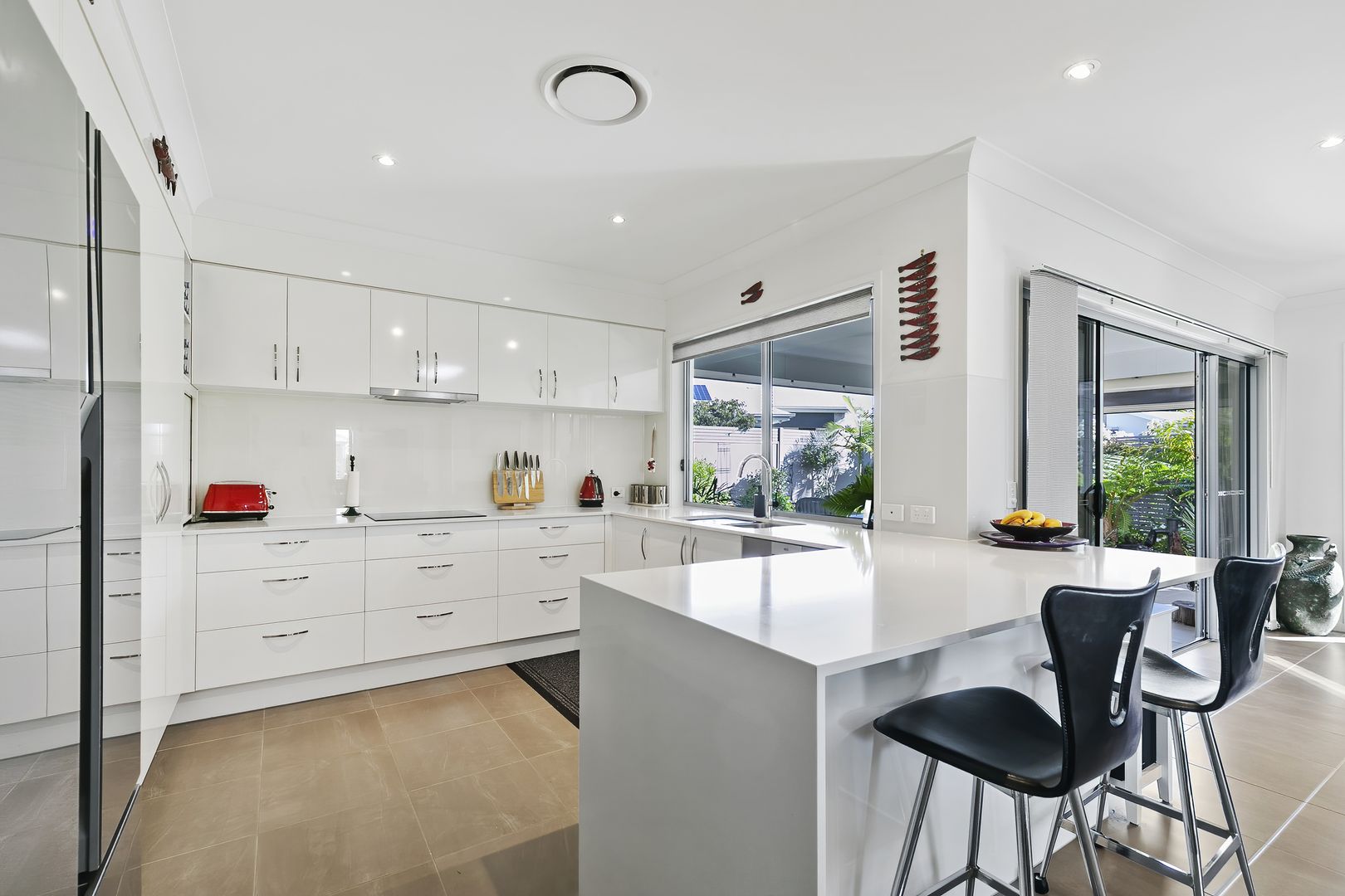 Halcyon Glades - Perfect move in ready home!