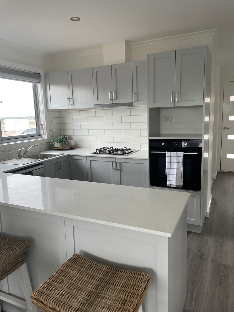 The Tide offers a modern look and generous living space for practical living. 