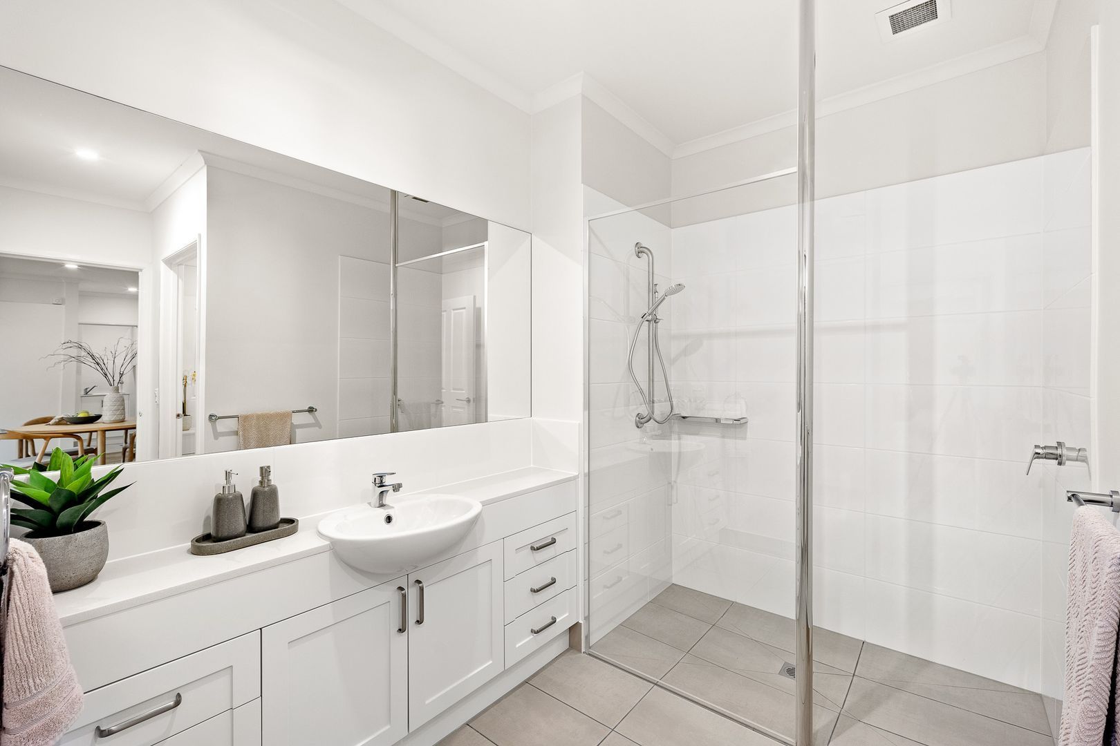 Gorgeous and Affordable 1 bedroom Apartment