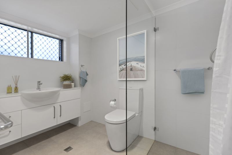 Beautifully renovated one bedroom serviced apartment with sunny, private courtyard.