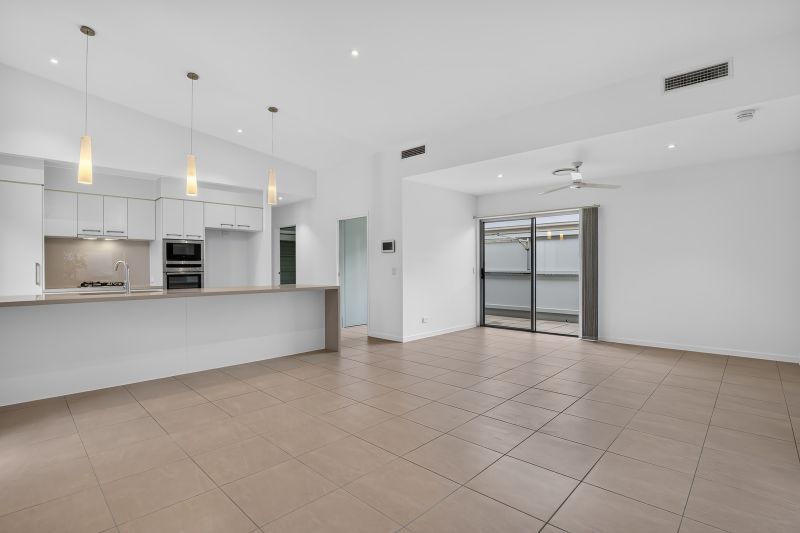Site 33 - Established Sea Crest I