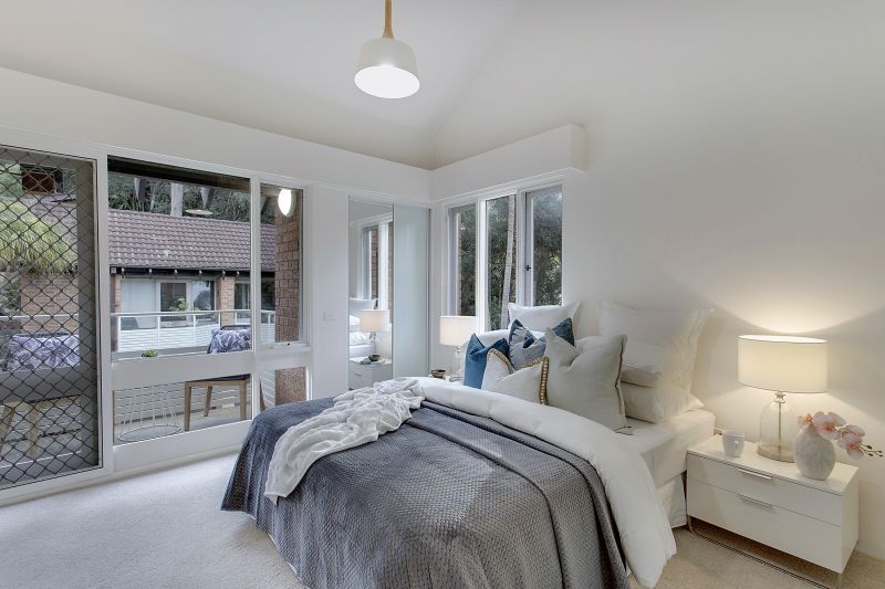 Ideal two-bed unit with easy walk to community centre