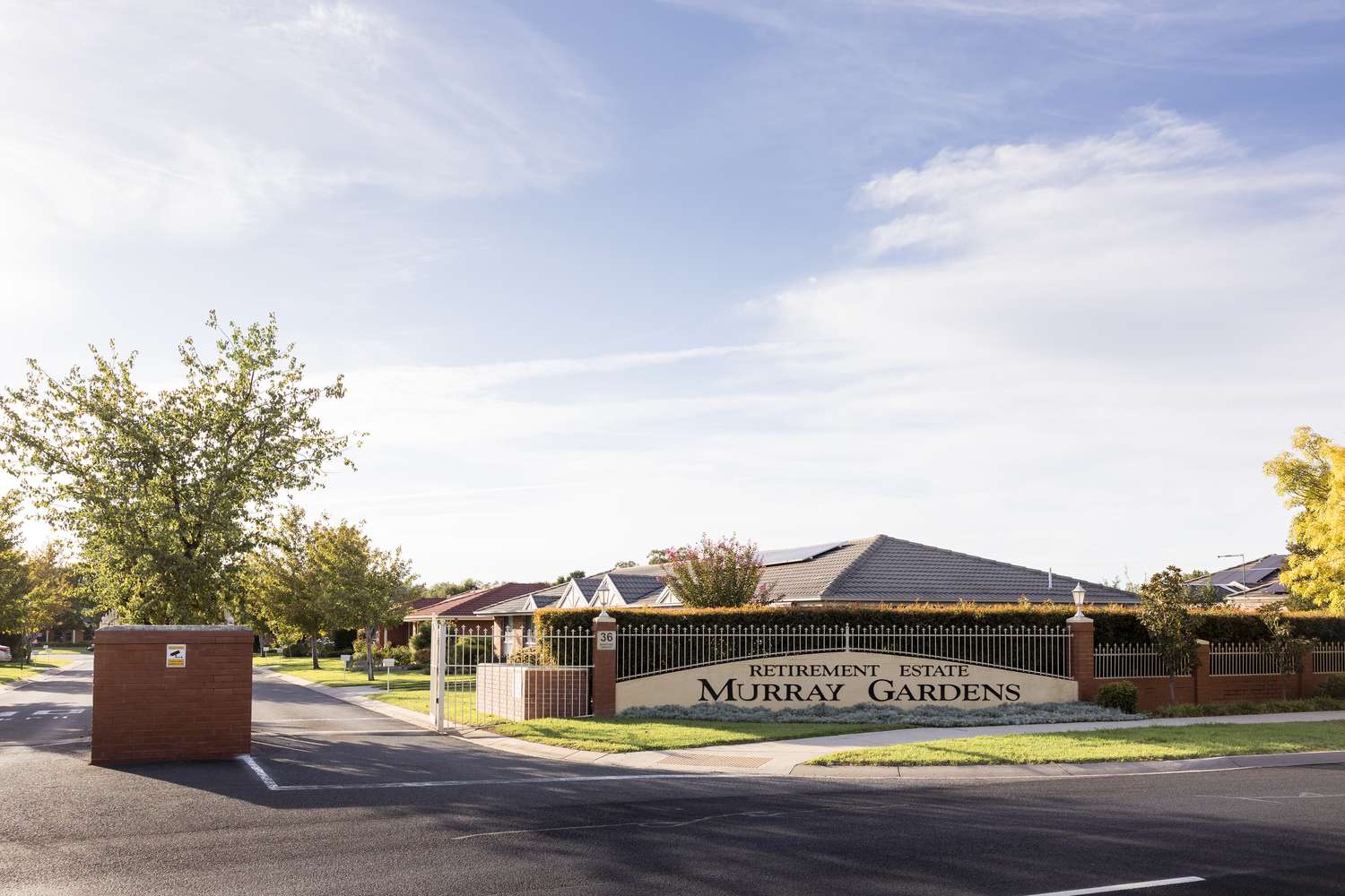 Murray Gardens Serviced Apartments available