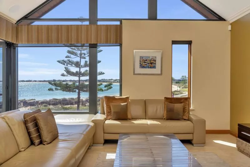 Absolute Beachfront!