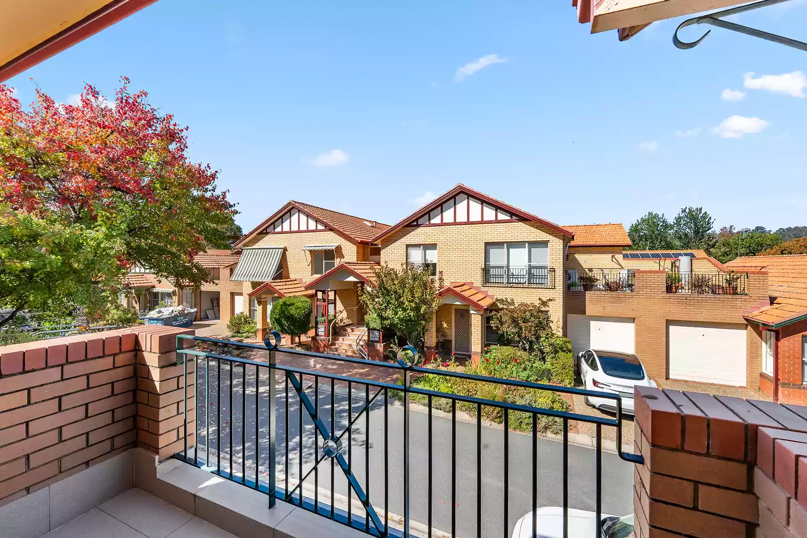 A sunny spacious home just 300m from the Deakin shops