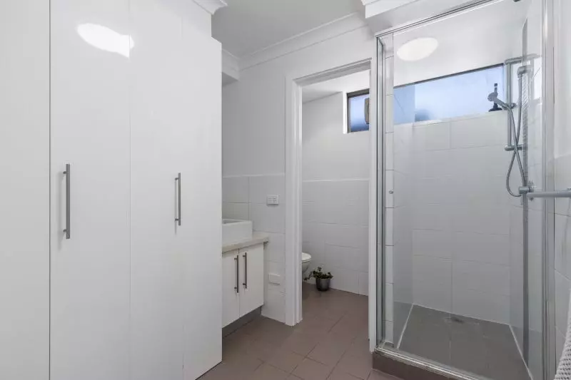 Charming Yokine Gem!