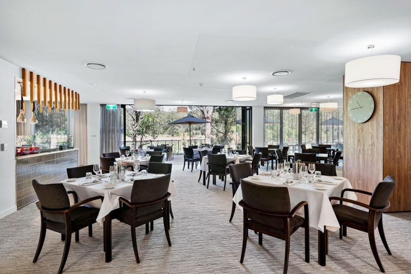 North facing apartment overlooking the bowling green