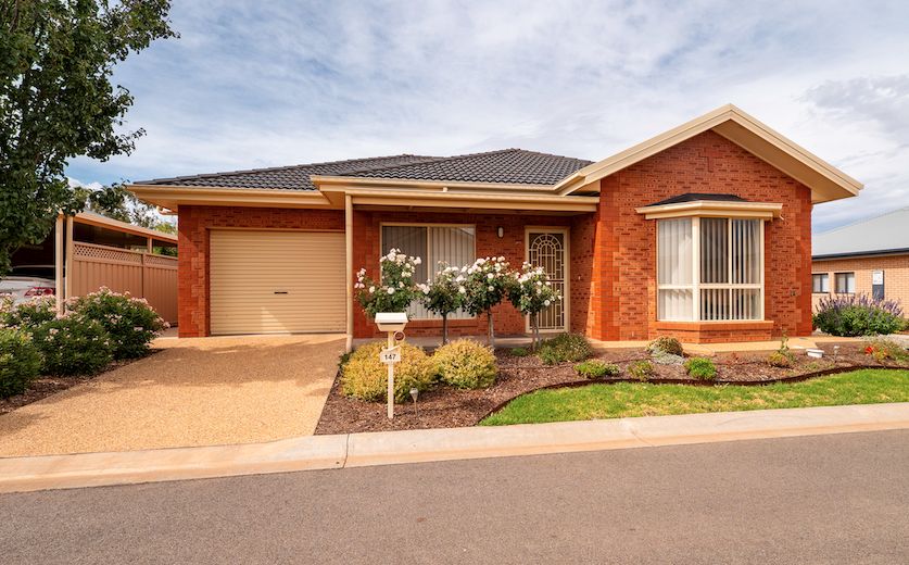 Villa 147, Thyme - Available now