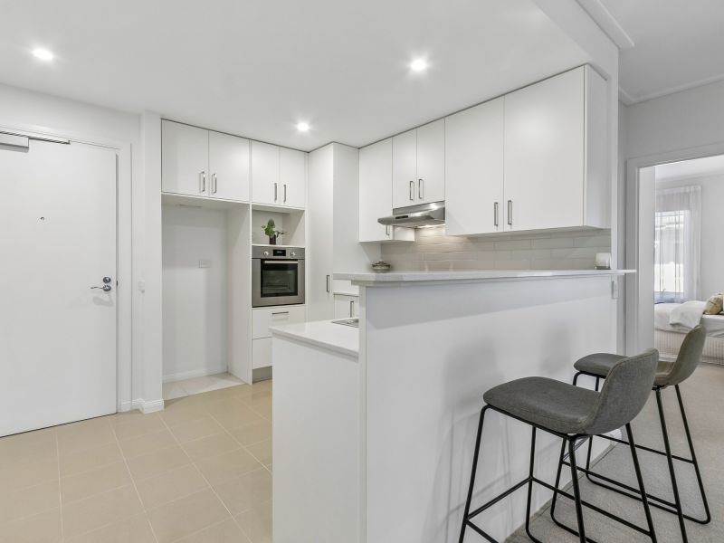 Apartment Living Framed by Leafy Green Outlooks
