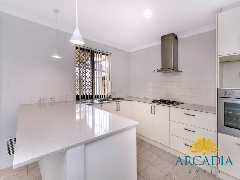 ARCADIA WATERS MADDINGTON - Great Central Location