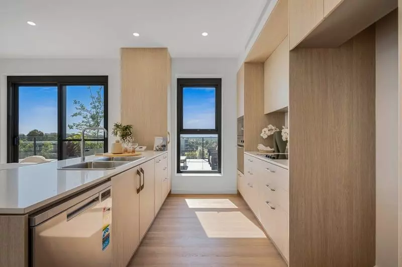 Expansive Penthouse with wrap around Balcony