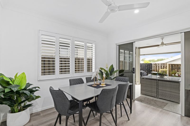 Beautiful Home
Don't skip this one- This two bedroom home is next level and not to be missed!