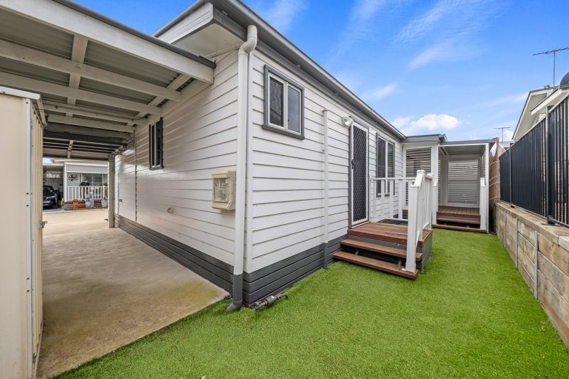 Easy, Community Living!