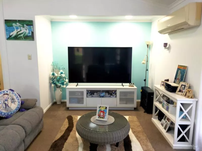 Relaxed Living in a Private Village Oasis