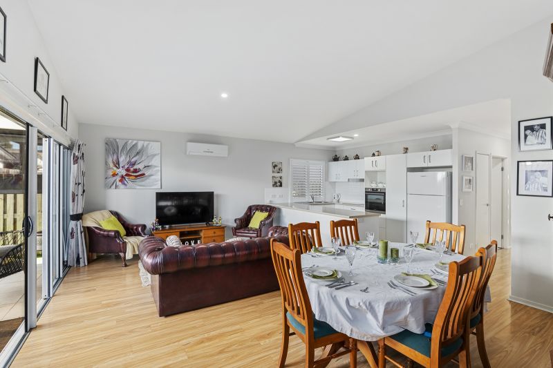 Modern Elegance in a Prime Location!