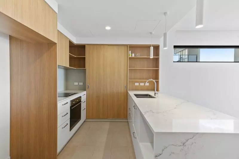 South-facing apartment with stunning Burleigh Golf Course vistas