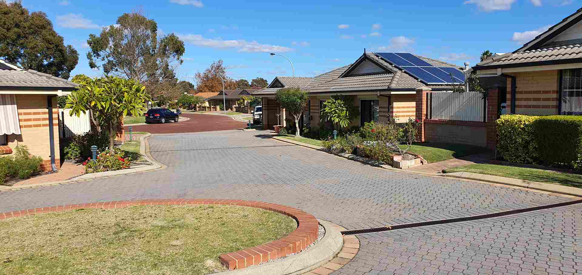 New Listing! 10/4 Keals Close -Bentley 