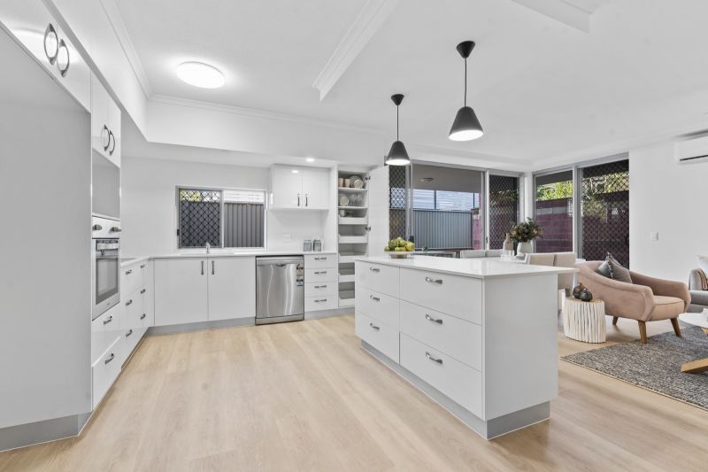 Spacious ground level 2-bedroom apartment