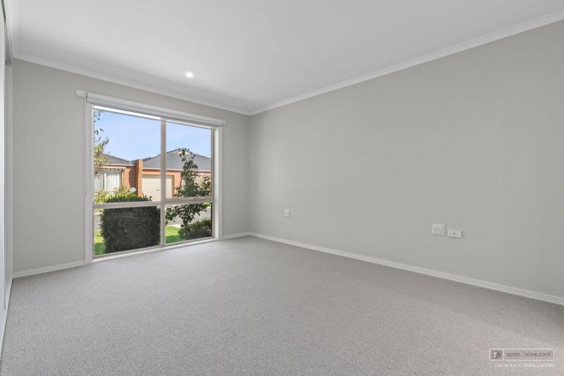 Wonderfully spacious retirement option!