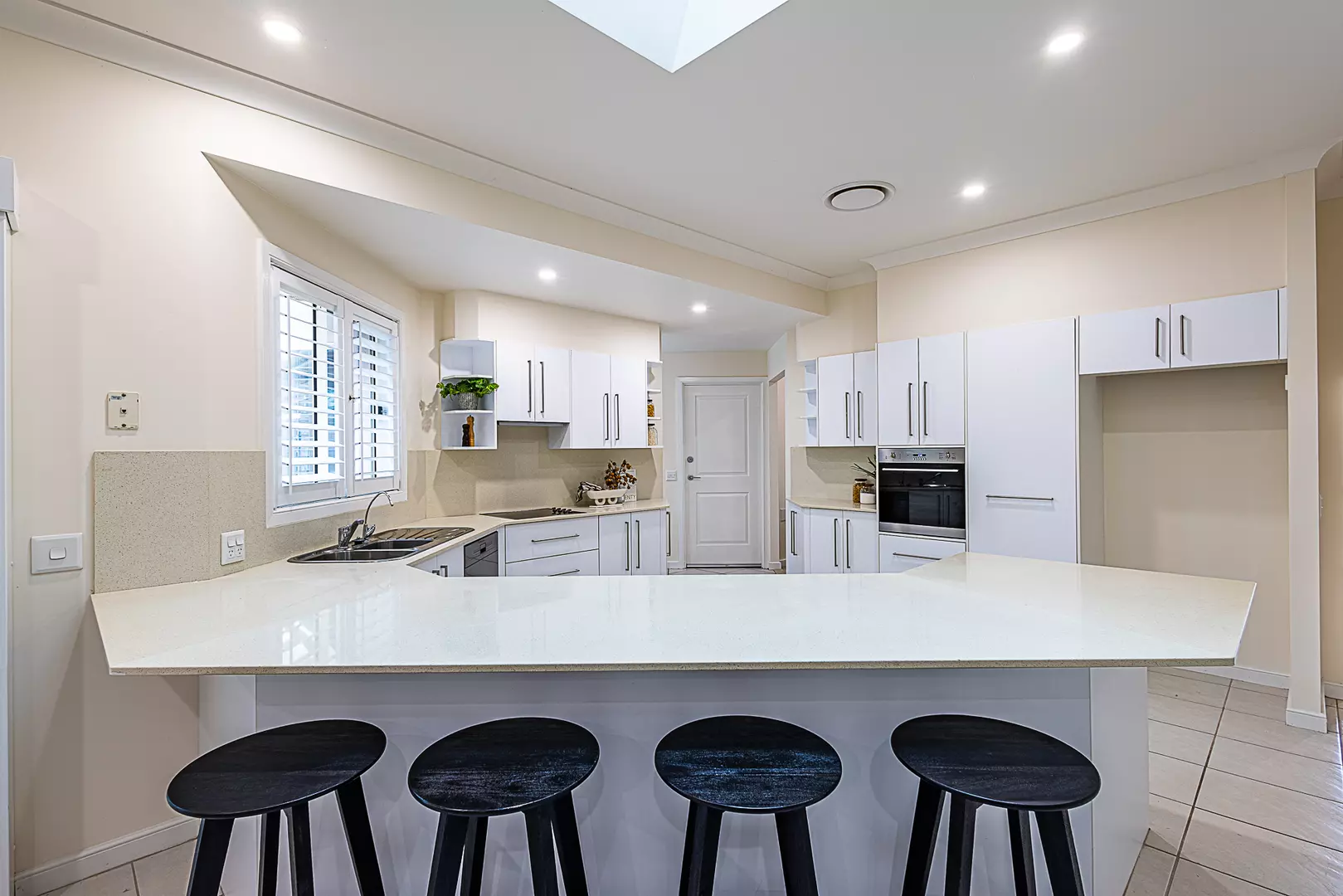 Renoir by Palm Lake Resort Tea Gardens