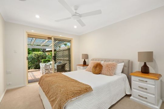 Refurbished Two Bedroom Villa an Entertainers Delight