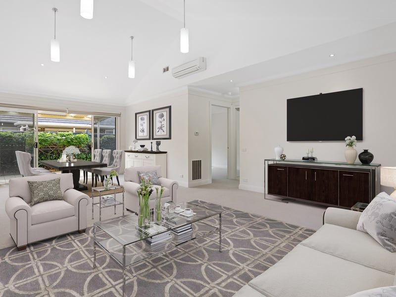 Open-Plan Living With Coastal Charm