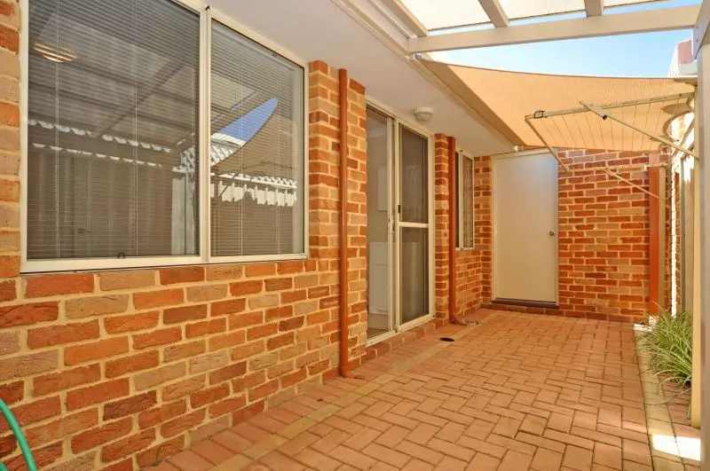 CLASSY AND VERY IMPRESSIVE