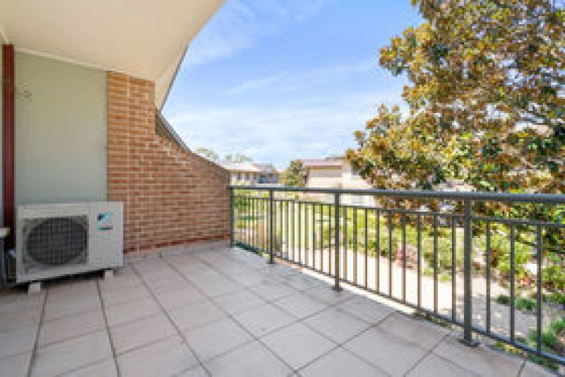 Open plan living with garden outlook