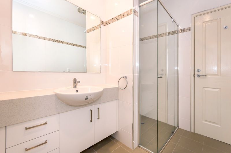 ARCADIA WATERS SWANBOURNE - Overlooks our Beautiful Gardens