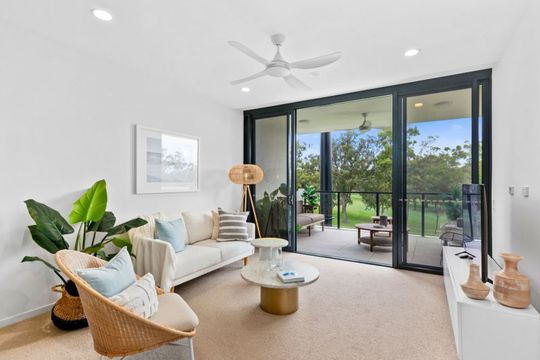 South-facing apartment with stunning Burleigh Golf Course views