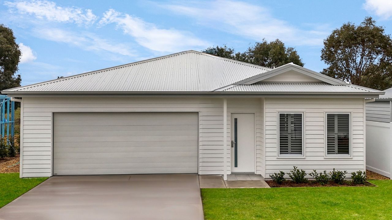 The Ashford is stylish, spacious, and ready to entertain - Lot 84.