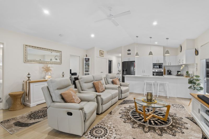 Private Living with Modern Inclusions