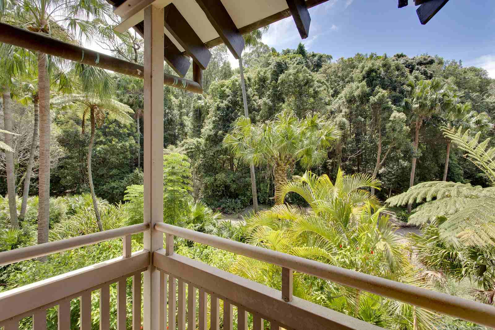 327/79 Cabbage Tree Road Bayview, NSW 2104