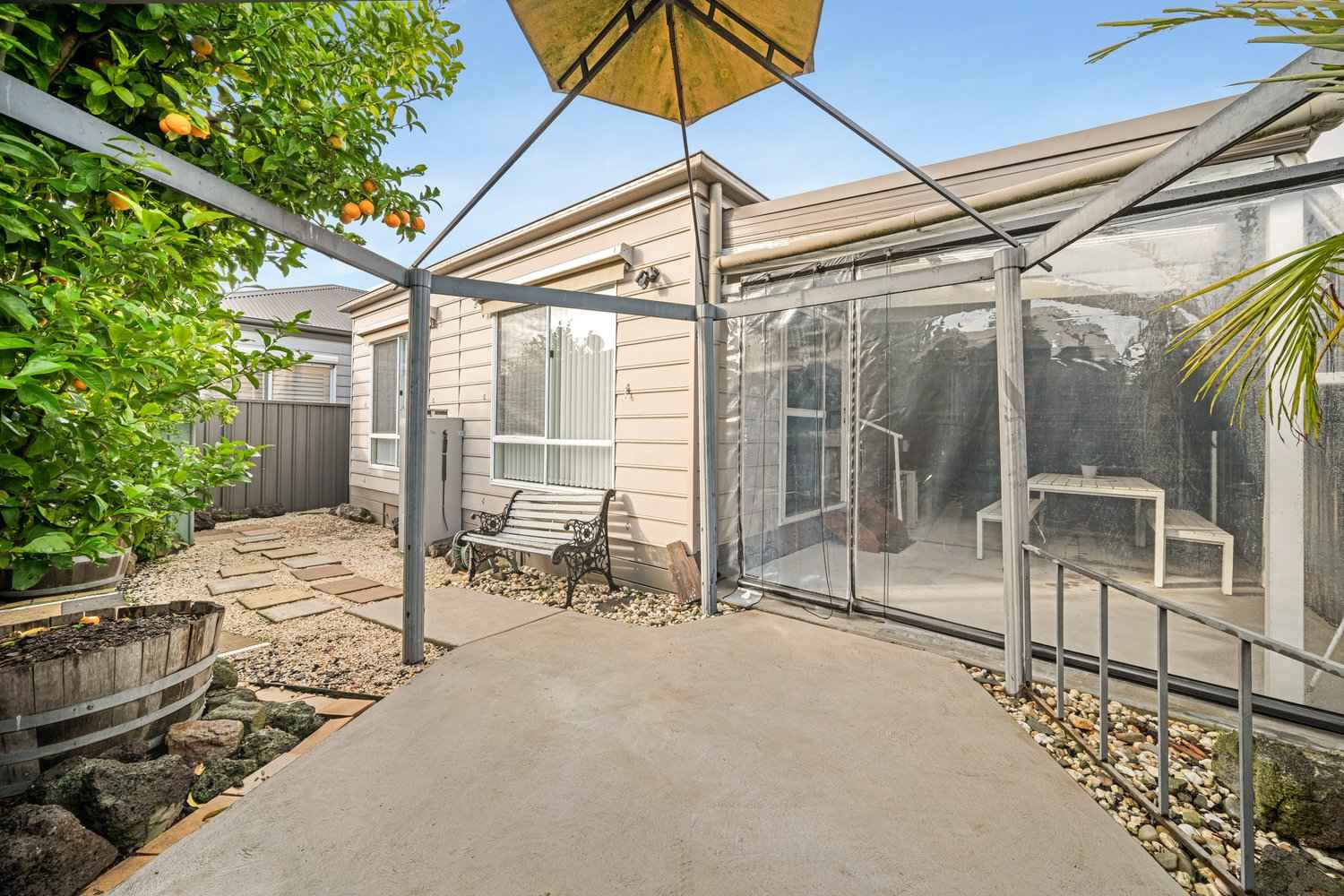 Lifestyle Communities Hastings - Freshly painted two-bedroom home