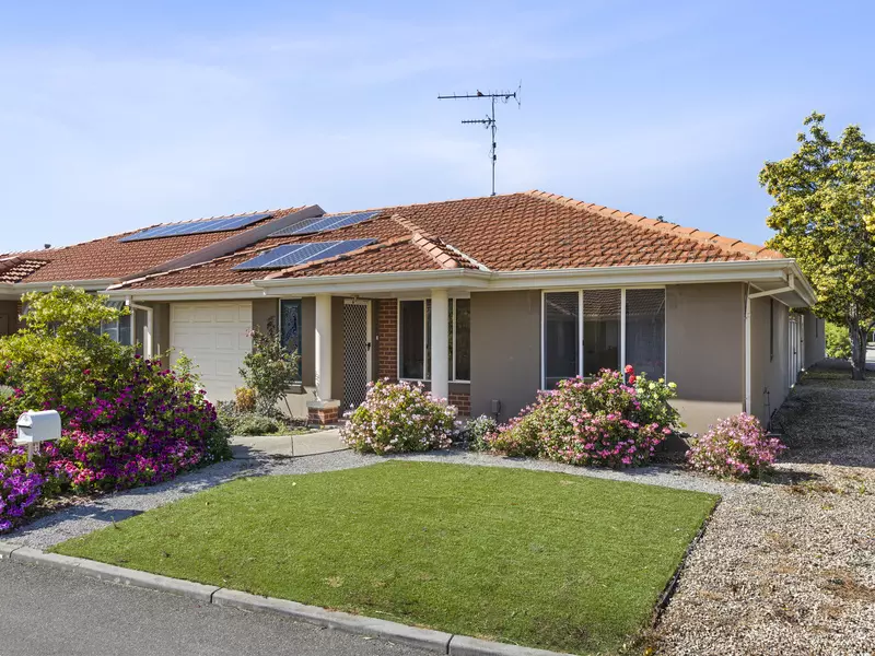 Renovated Home with Sunlit Living and Modern Finishes