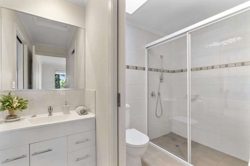 Lovely, light & bright 1br unit at Morven Manor