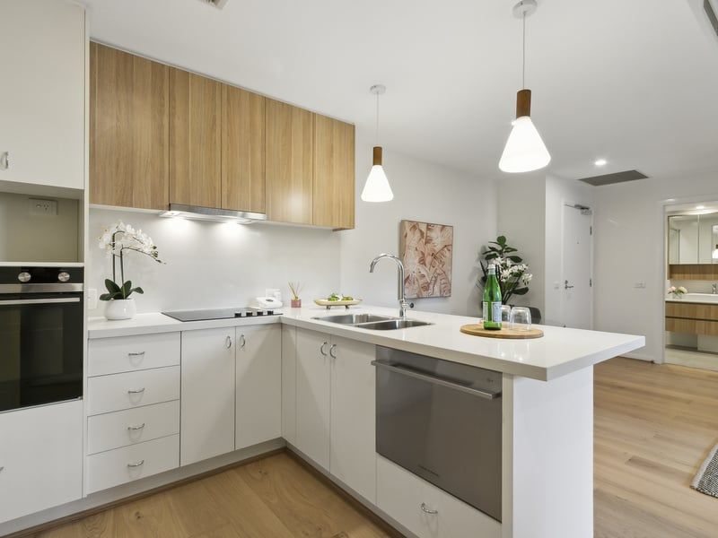 Light & Bright Apartment with Delightful Garden Outlook – Enquire Today!