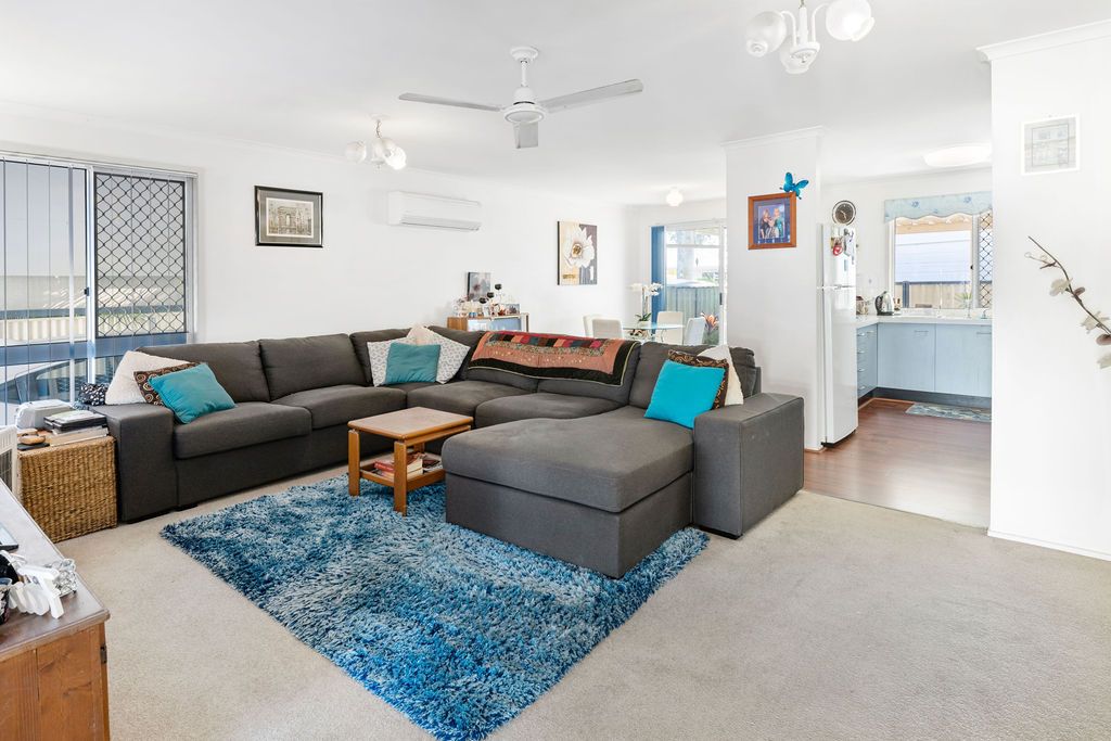 Neat as a pin 3 Bedroom, 2 bathroom in sought after Palm Lake Resort Bethania