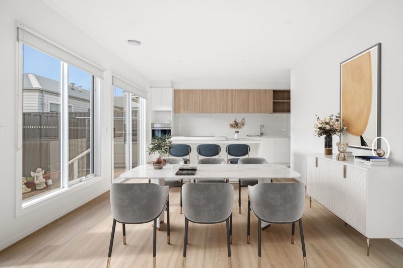 Lifestyle Communities Meridian - Bright, stylish & sustainable