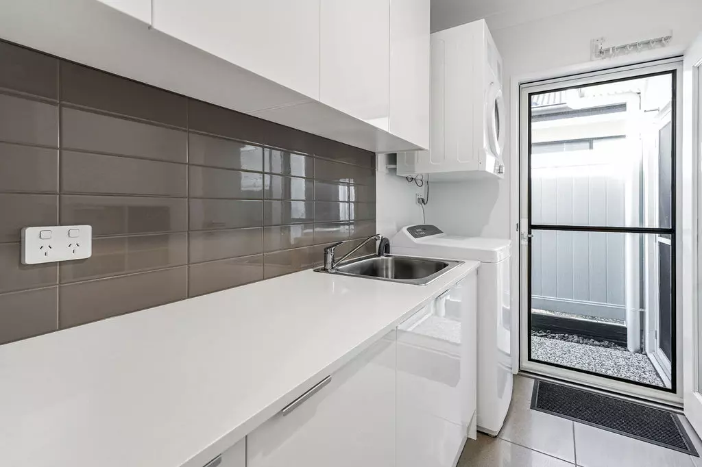 Palm Lake Resort Caloundra Cay