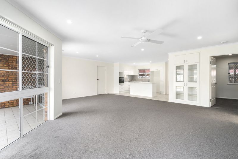 Retirement living at its best, located in a sought-after community.